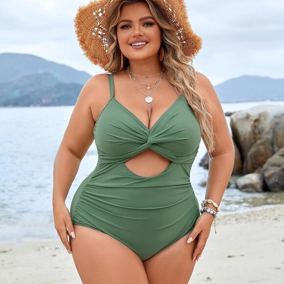 Women's Plus Size Tummy Control One Piece Swimsuit with Twist Front and Ruched D - Picture 8 of 8